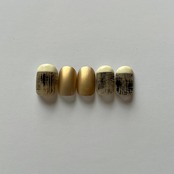 no.2  art gold black