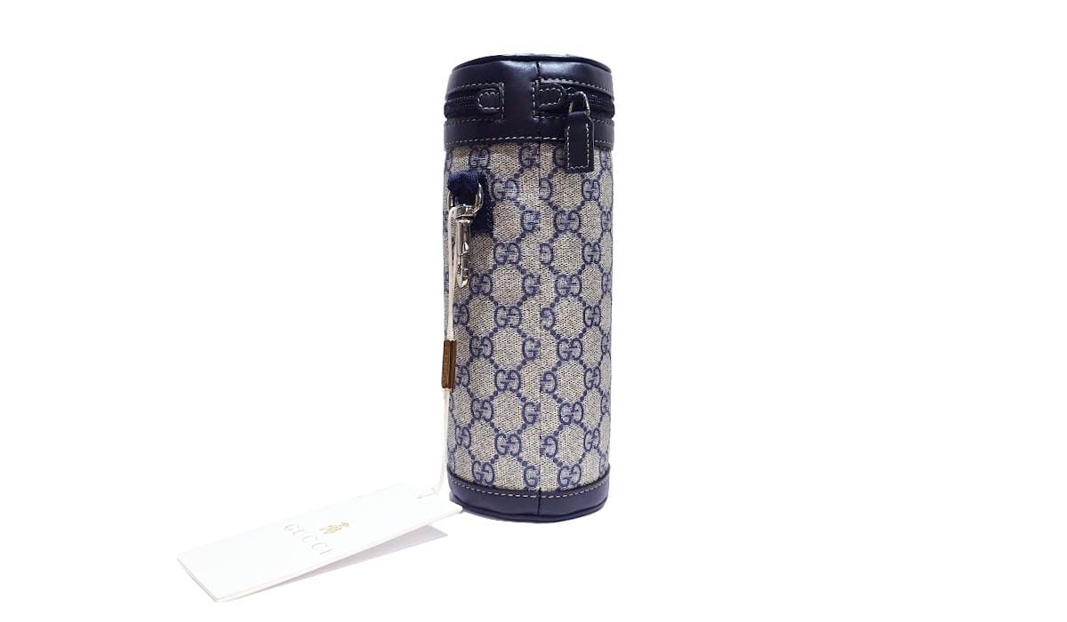 未使用品 GUCCI グッチ ボトルカバー ボトルケース GGスプリーム