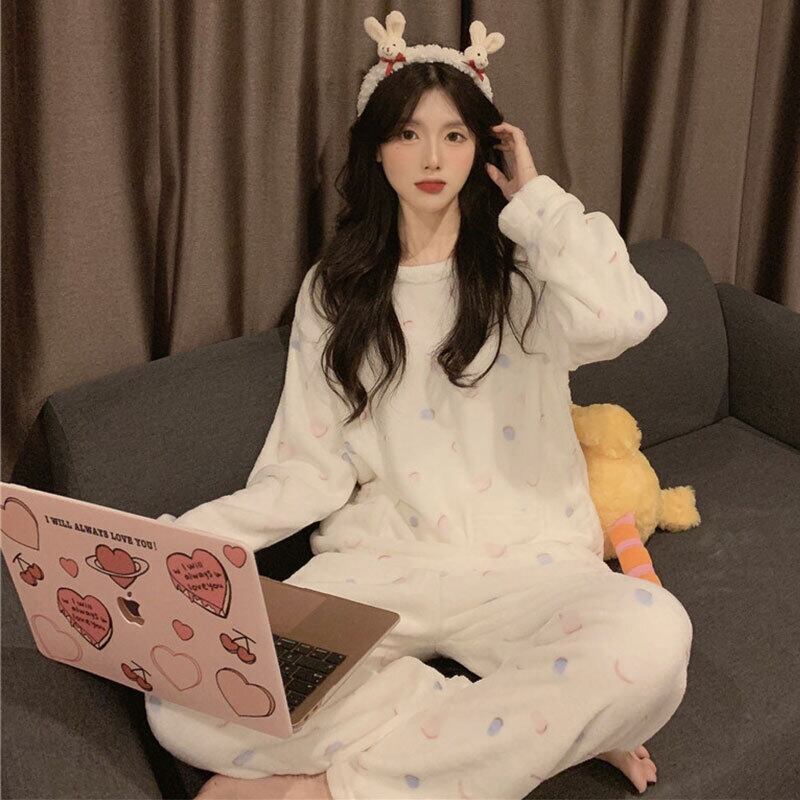 スタイルレディースオータムウィンターコーラルベルベットルーズ 大人ガーリー スウィート キュート カジュアル 秋物 冬物 萌量不足20500114472