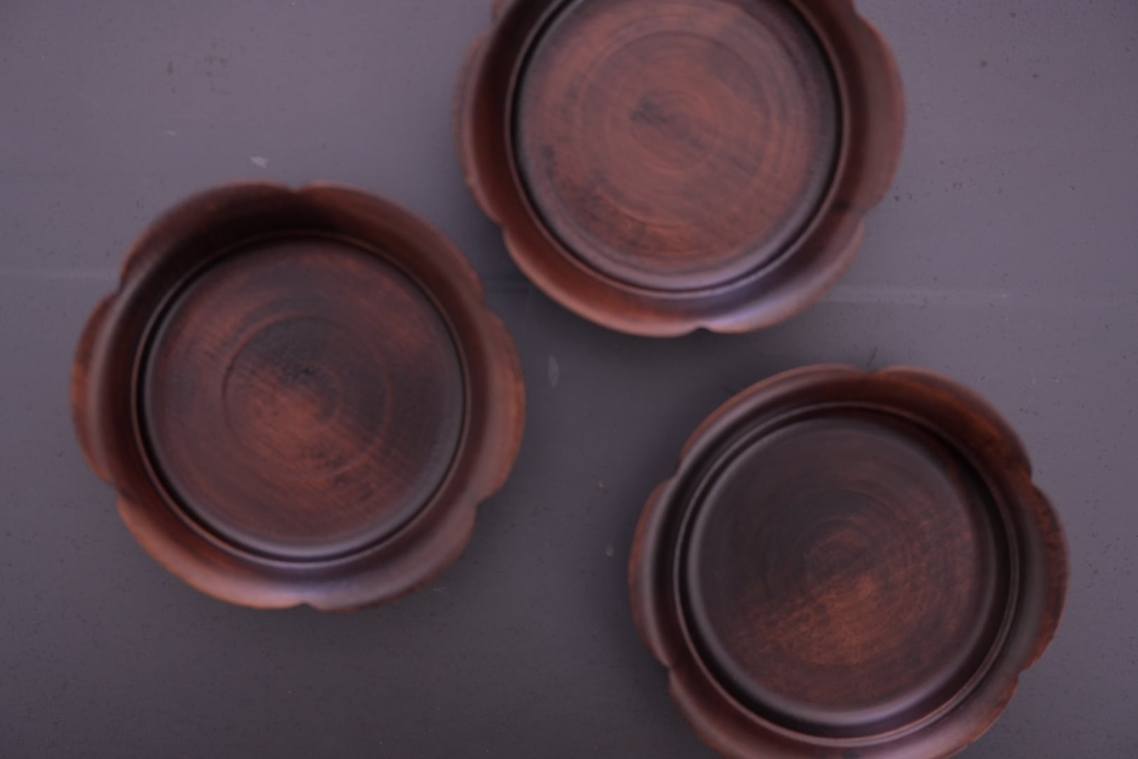 蝶野秀紀 輪花茶托 茶 栃すり漆 小