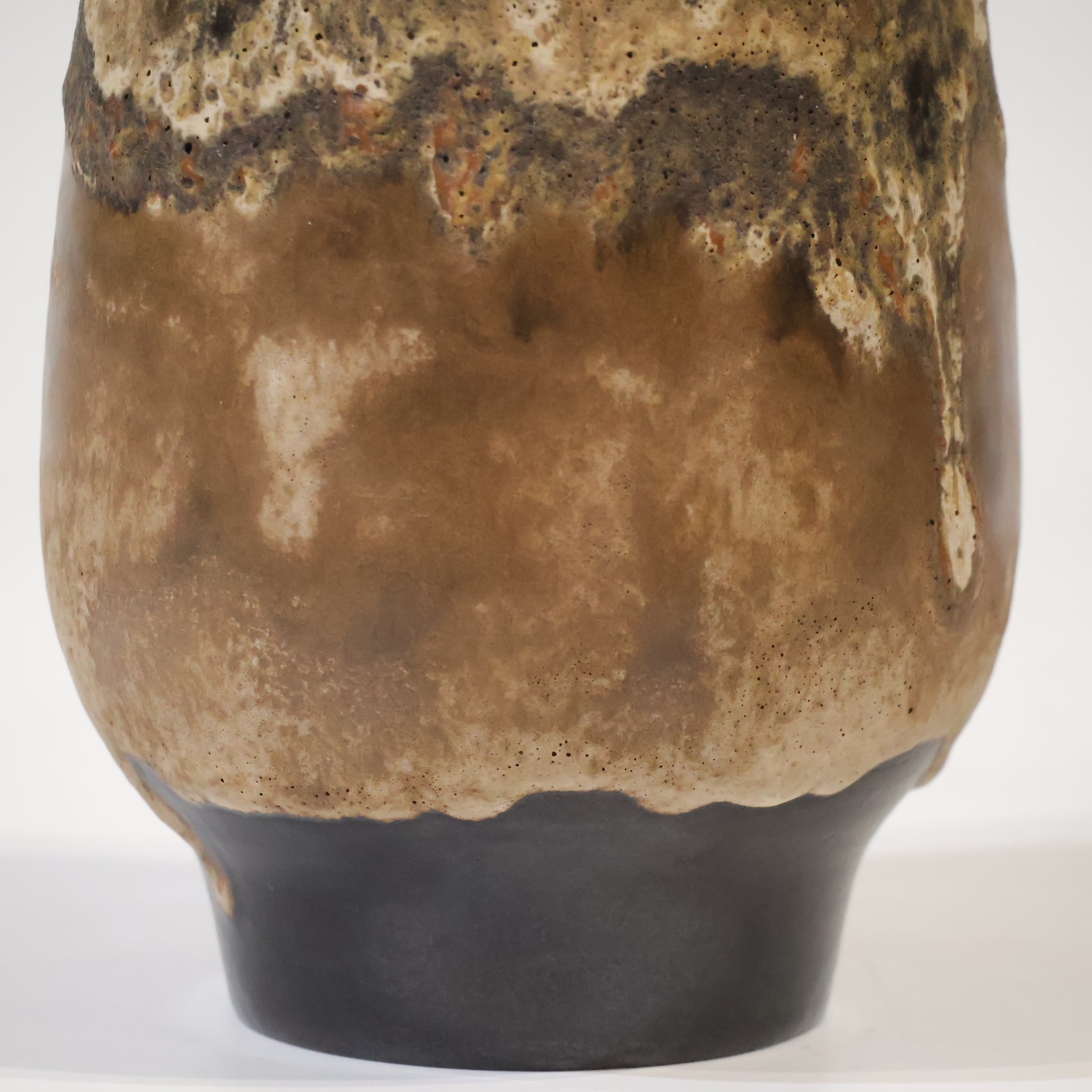 Ruscha-- 18.1cm | Fat Lava & German Art Pottery