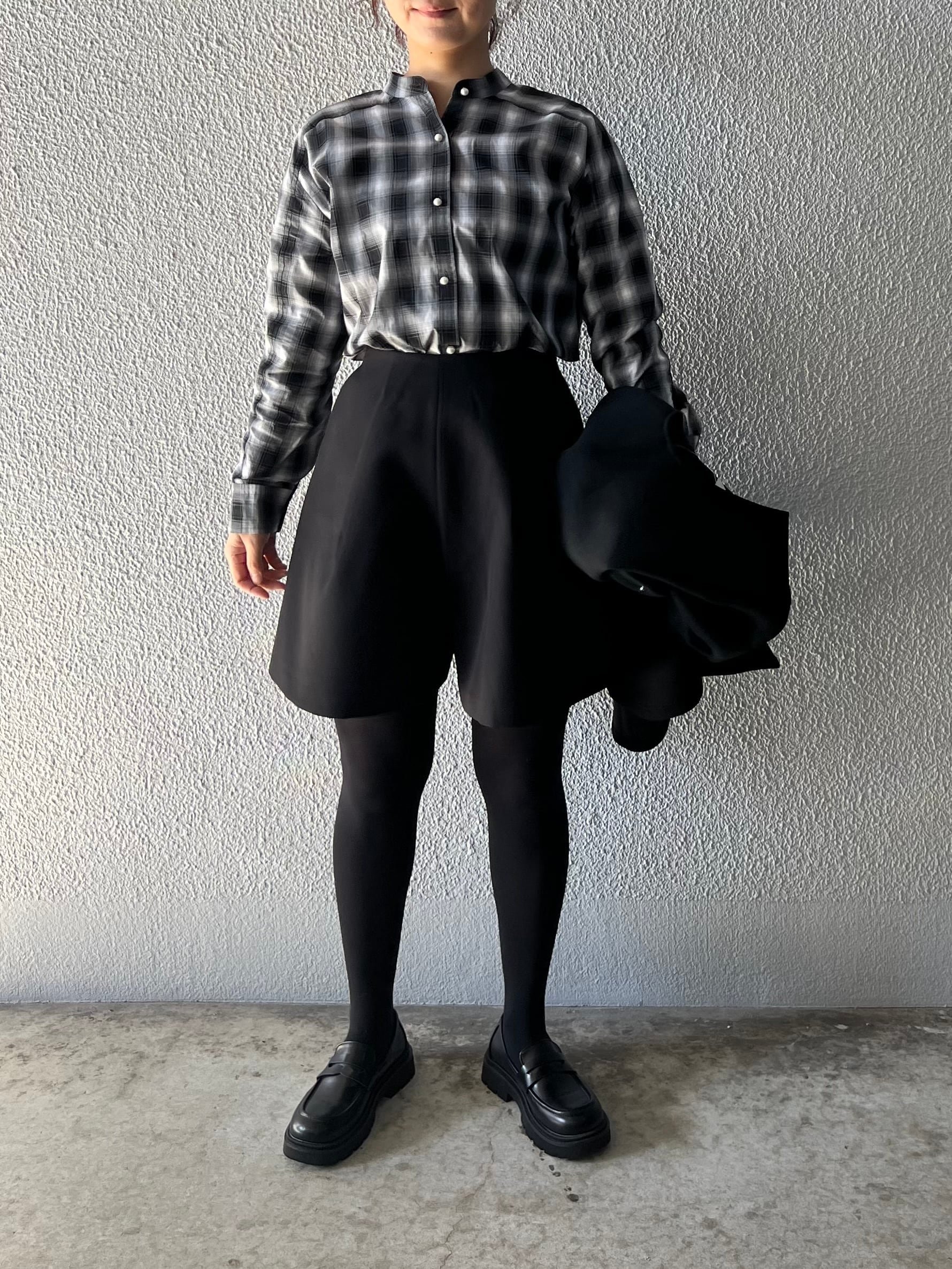 【anana】ハイウエストタックショートパンツ a99-032