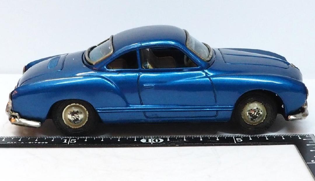 フォルクスワーゲン　VW  カルマンギア 茶 1/40 WIKING