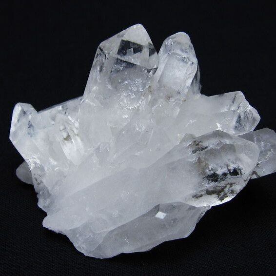 水晶 クラスター 原石 アーカンソー産 一点物 172-3700