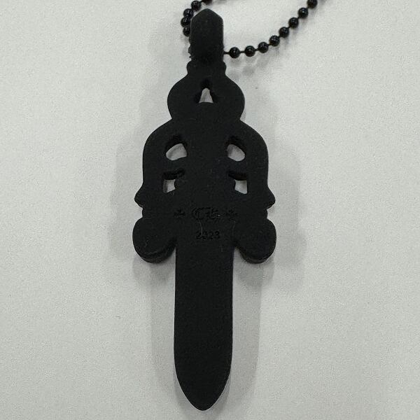 CHROME HEARTS◆シリクロム ダガー ペンダント ブラック 2023 CHROME HEARTS/クロムハーツ ダガーラバーネックレス ブラック