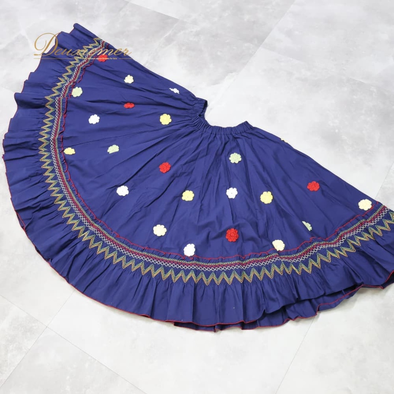 フォークダンス 衣装 Ballerina バレリーナ スカート ネイビー系 花 花モチーフ 刺繍 紺 黄 赤 緑 チロリアン カントリー風 ふんわり かわいい ダンス衣装 イベント 練習 レッスン おしゃれ レディース イエロー系 レッド系 グリーン系