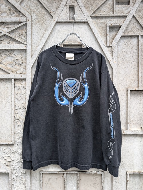 "NIKE" logo × flame print L/S
