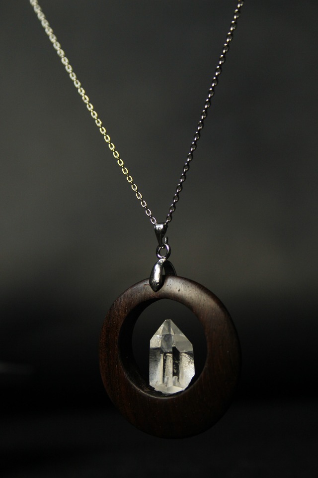 【121】宮崎クリスタル ローズウッドペンダント