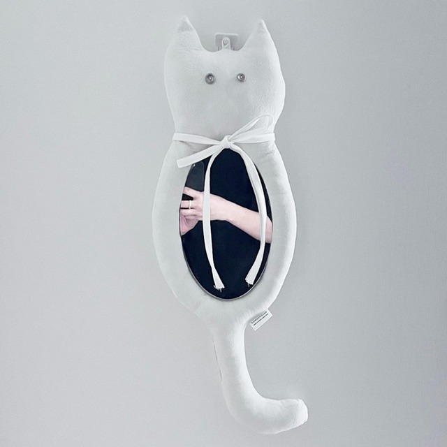 cat cushion mirror / キャット クッション ミラー 鏡 猫型 韓国インテリア雑貨