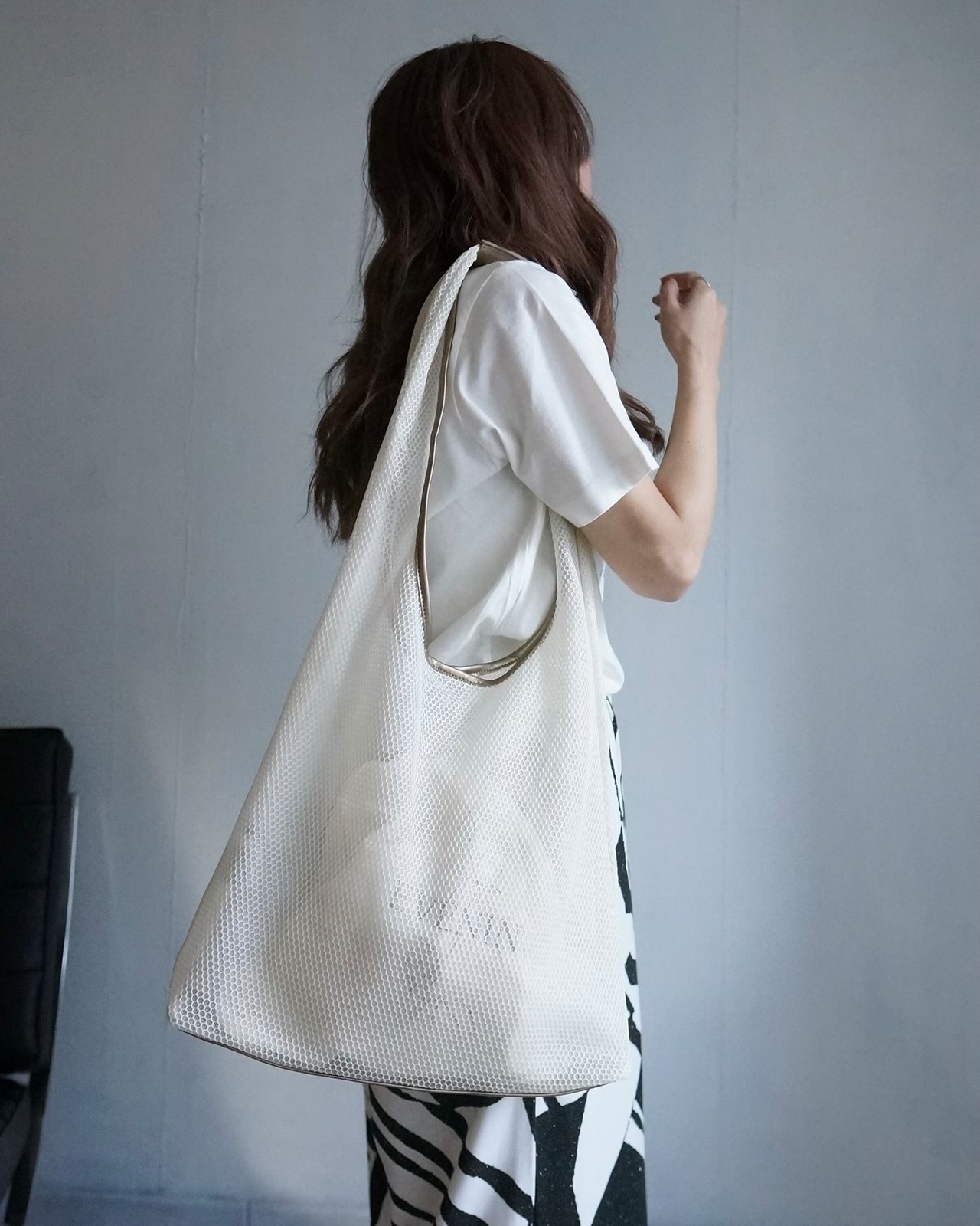 [Rose] mesh×leather triangle 3way  tote 巾着バッグ・メッシュショルダーバッグセット/White