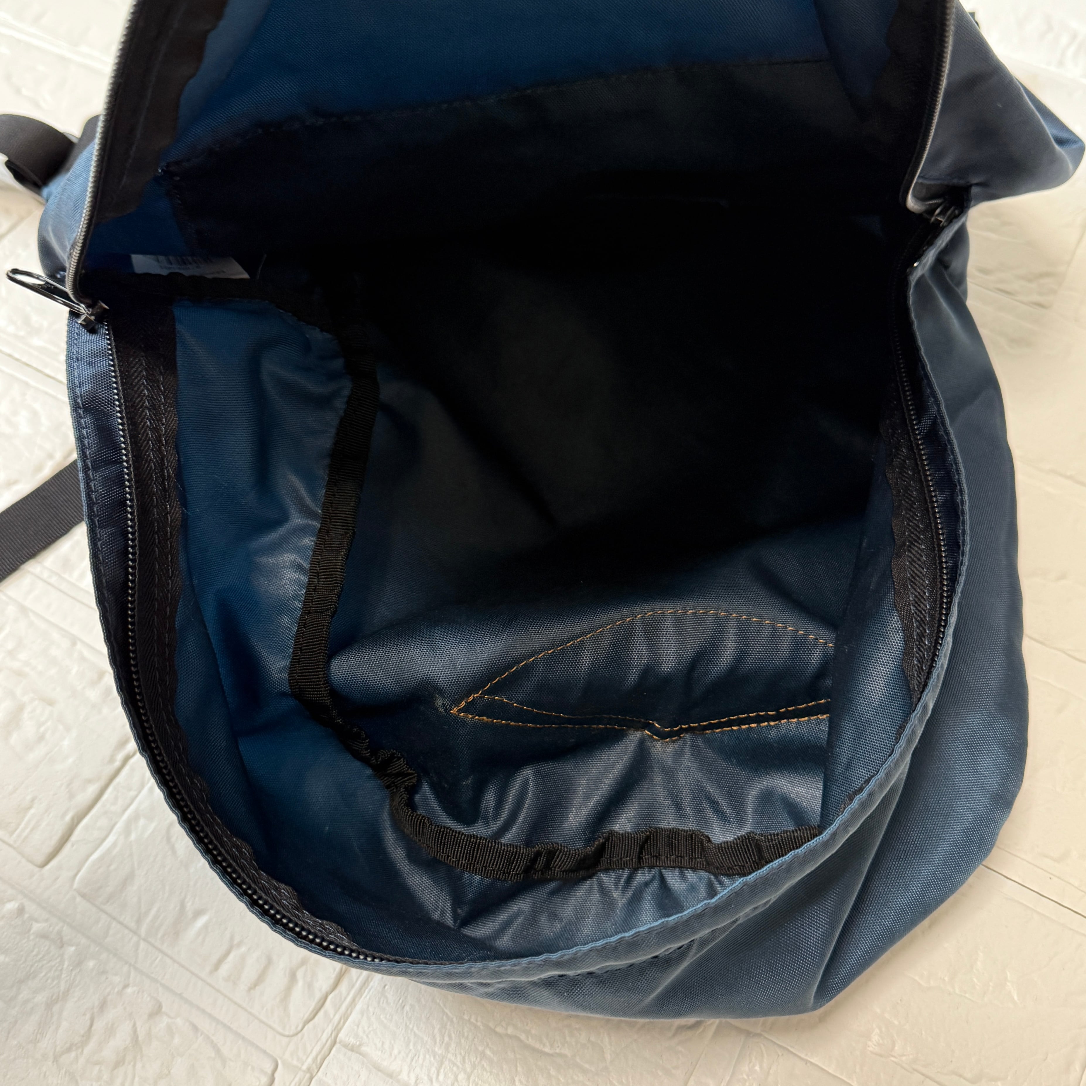 Herve Chapelier 978N ナイロンデイパック ネイビー ベトナム製