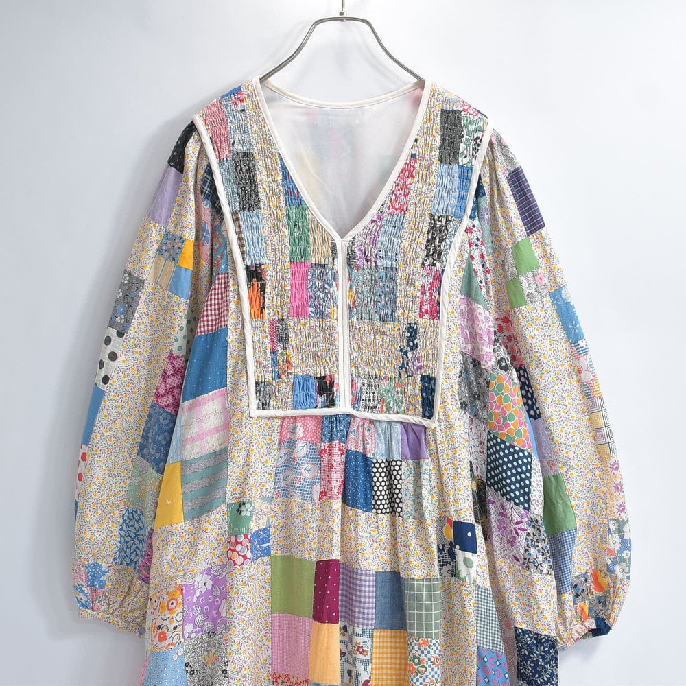 Remake リメイク 再構築 パッチワークキルトトップ スクエア デザイン ビフフロント シャーリング ロングワンピース ドレス フォークロア 裏地付き レディースL~XL相当