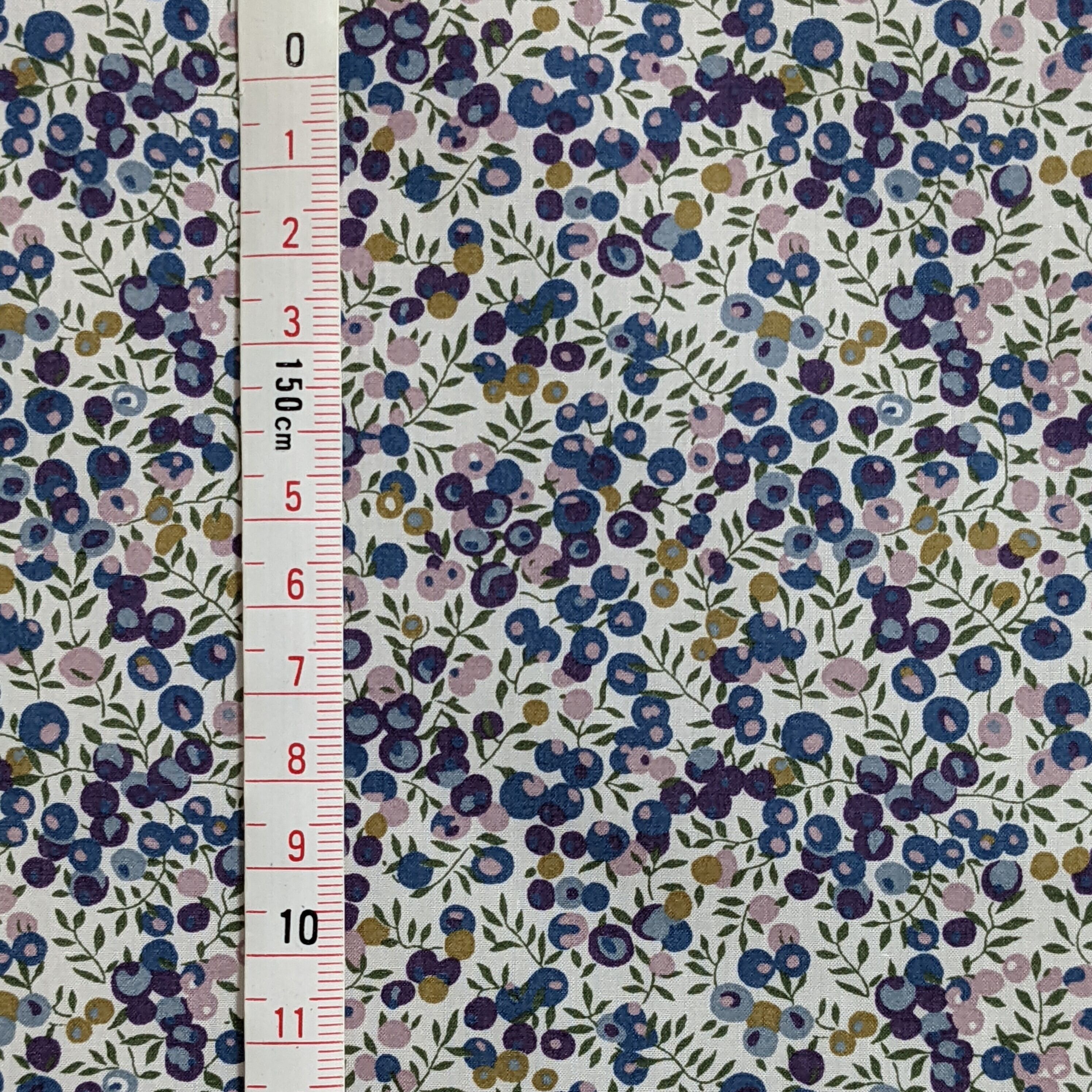 ◆輸入　リバティ　LIBERTY　タナローン　Wiltshire Bud Blue　ウィルトシャーバッド　ブルー　約130×50cm | HONEY  HONEY FABRIC powered by BASE