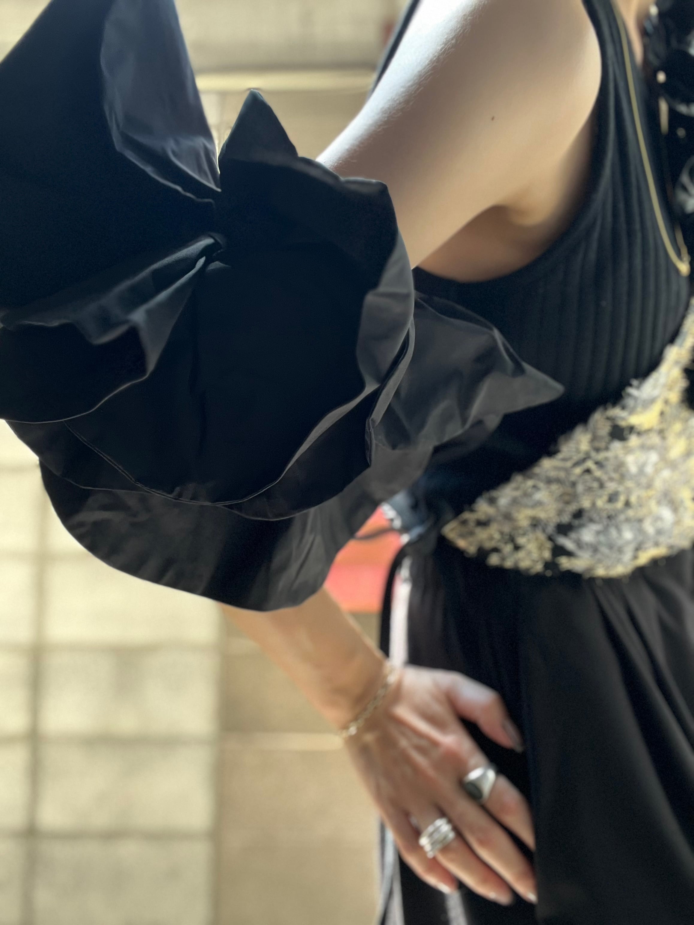 MARGE Taffta 貢ぐ ruffle arm band