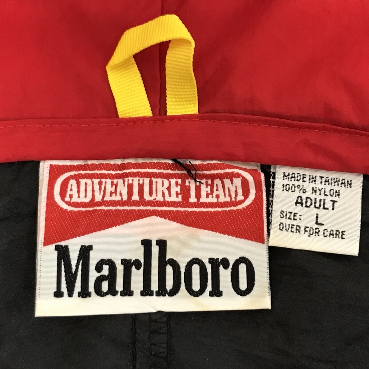 MARLBORO ADVENTURE TEAM マルボロ 90年代 フルジップ ナイロン フード パーカー 2トーン 黒赤 XXL 長袖