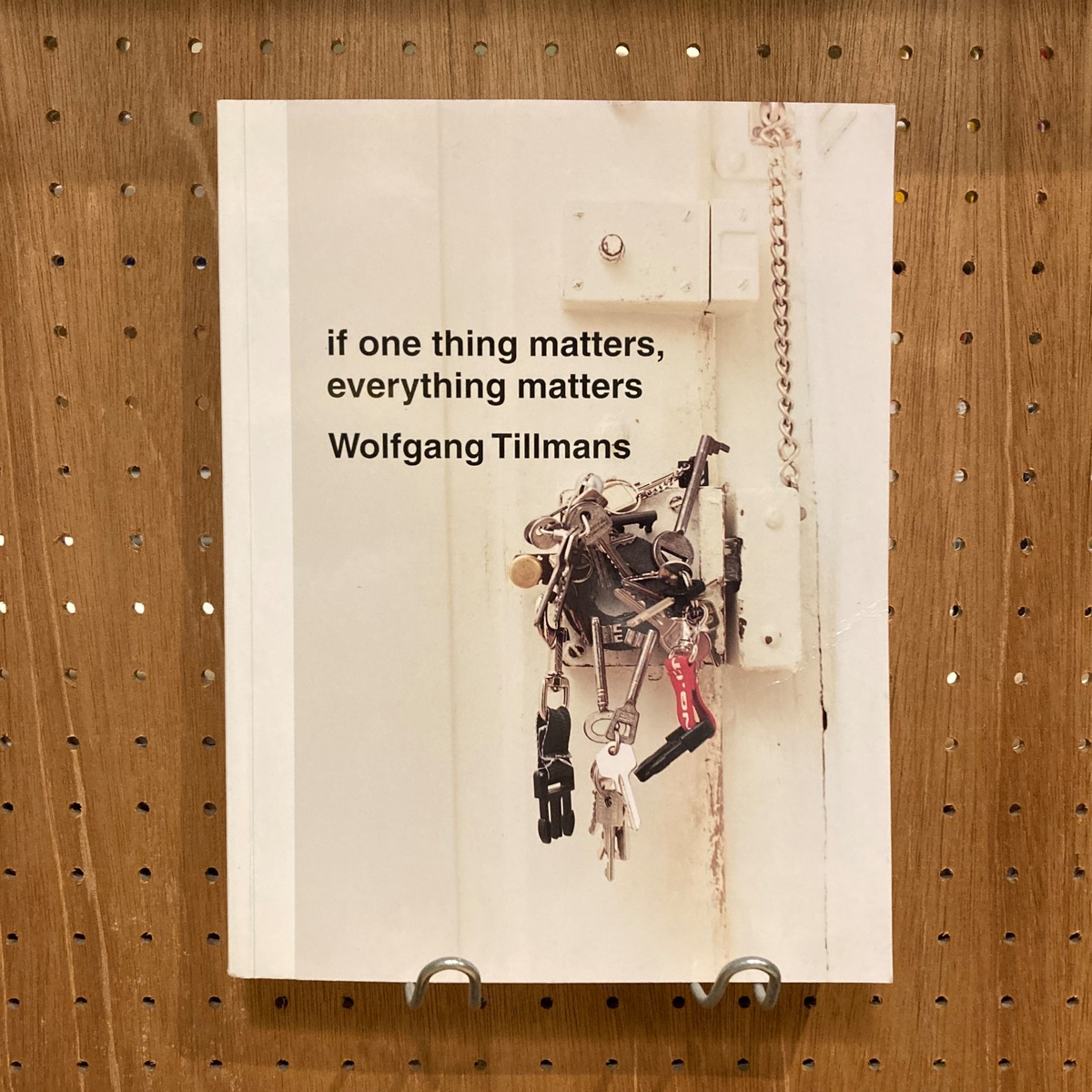 If One Thing Matters, Everything Matters / Wolfgang Tillmans | 百年