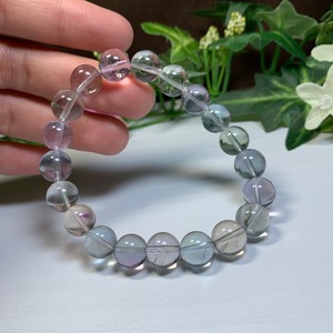 A80.優しい色合い☆フローライト ブレスレット