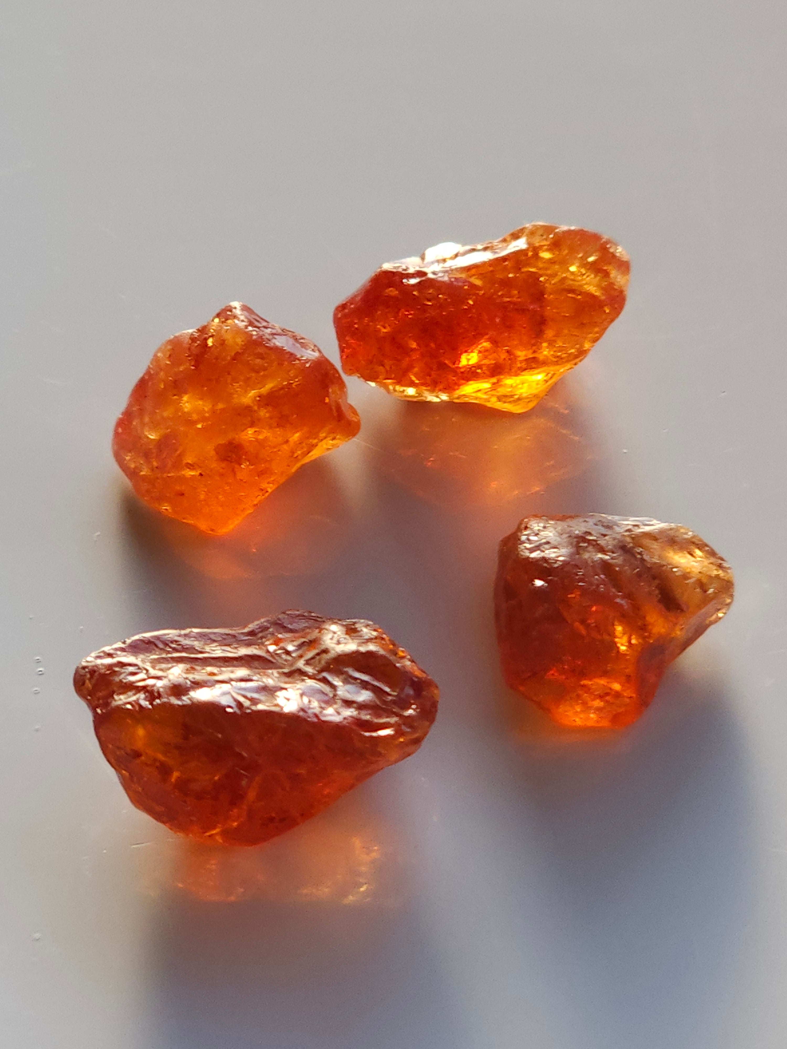 虹有り✨ 超 希少 アンダラクリスタル セレスチャルゴールド フロー 混色 レア！バイカラーアンダラクリスタル（HGWピンク／セレスチャルハート