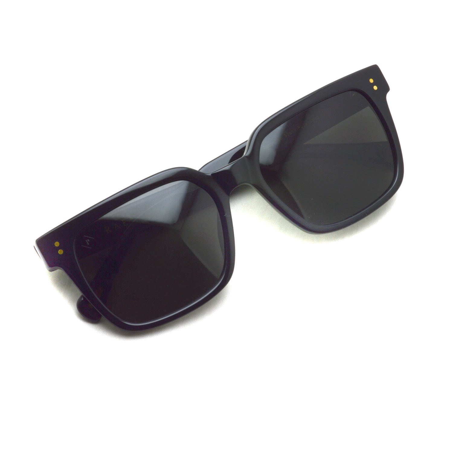 Ray•Ban　ウェリントン　ブラックレンズ　サングラス　未使用品　付属品あり 梅澤美波さん着用 レイバン RB4333D サングラス ブラック コンビ