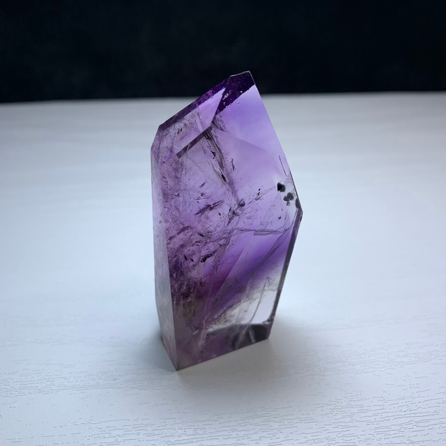 1.超透明！希少☆ロマネシュ鉱入り・色合い美麗☆アメジスト ポイント