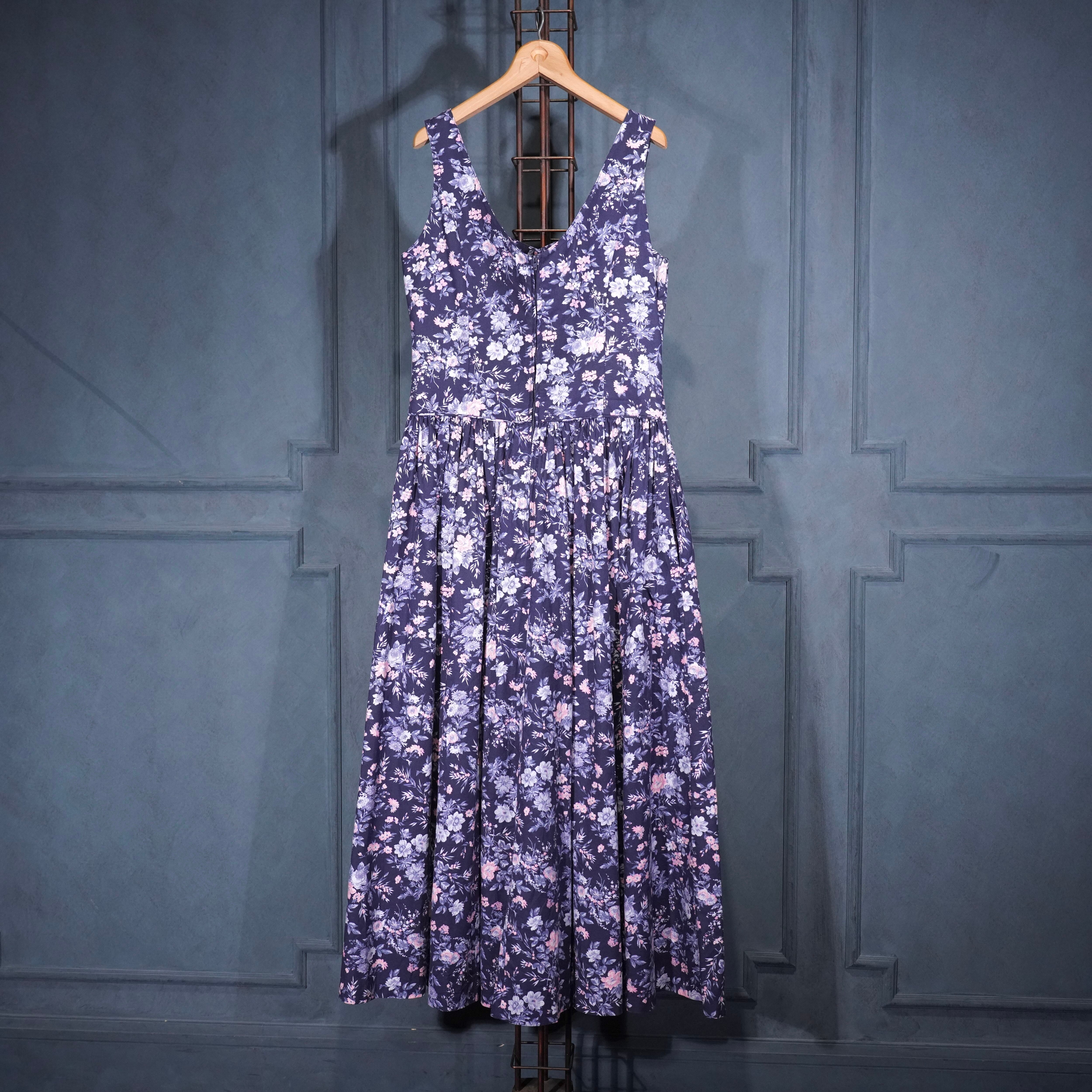 EU VINTAGE Iaura asnley FLOWER PATTERNED NO SLEEVE ONE PIECE MADE