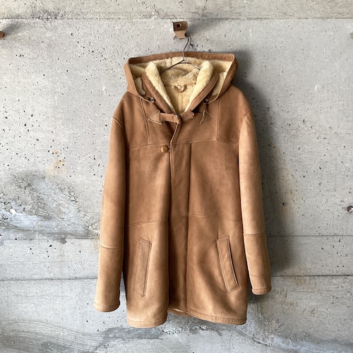 Detachable hood mouton coat