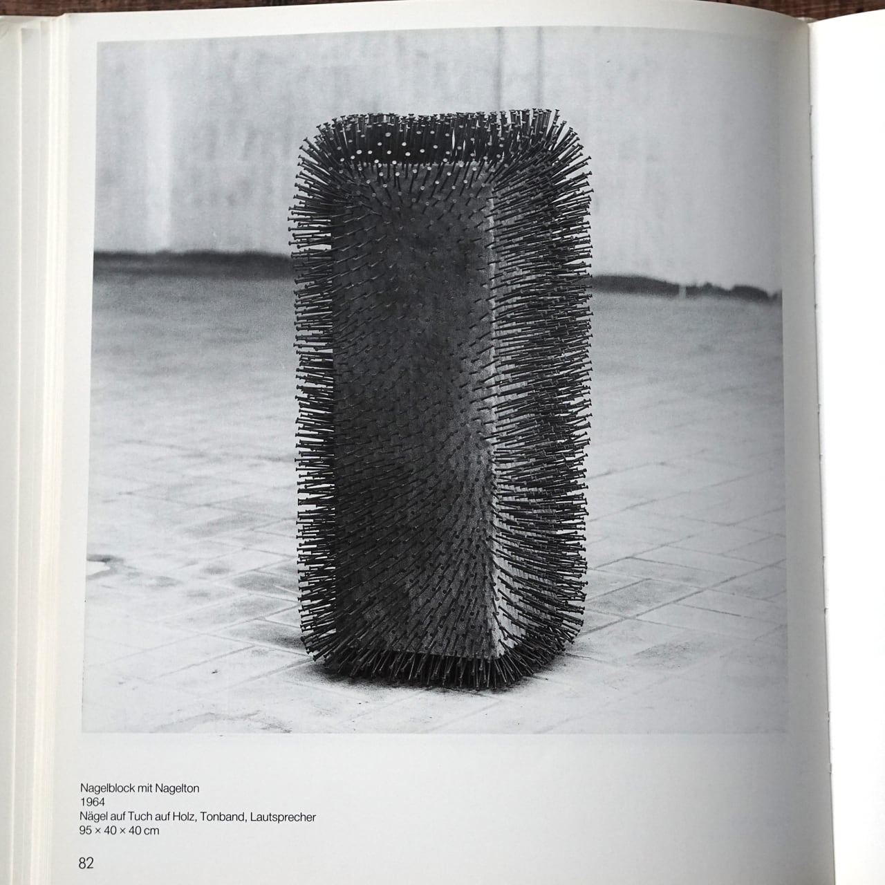 UECKER(ギュンター・ユッカー) | タイムカプセル