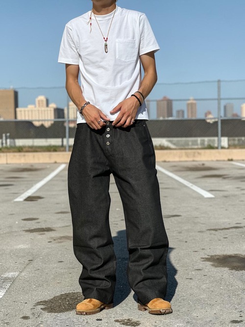 Button Out Loose Straight Denim