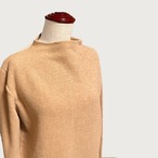 ロングスリーブが特徴！キレイに魅せるトップス ボトルネックカットソー｜ベージュ｜サムネイル5