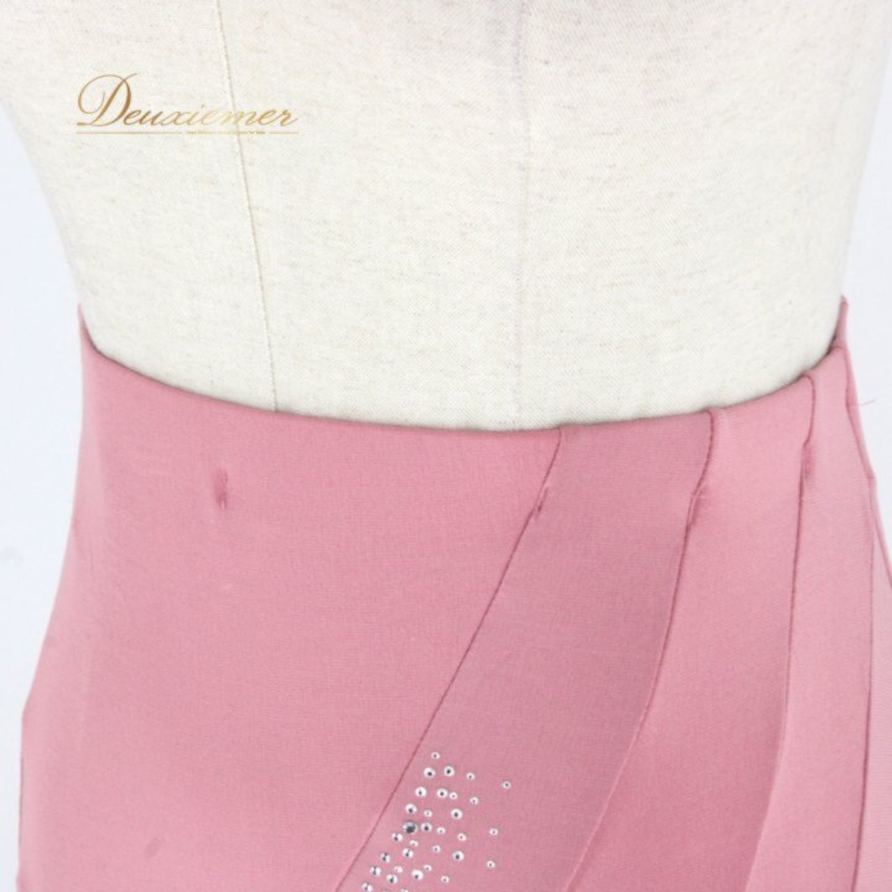 社交ダンス 衣装 スタンダード スカート レッスンウェア レディース ピンク系 無地 練習着 シンプル フォーマル ステージ衣装 ラインストーン フレアスカート ダンススカート ソーシャルダンス 練習用 ステージ用 発表会 ウエストゴム ピンク ストーン装飾 ラインストーン付き キラキラ シンプルデザイン 上品 大人可愛い エレガント ダンスレッスン コスチューム レディース用 Ballroom skirt Standard skirt Pink Sparkle stones