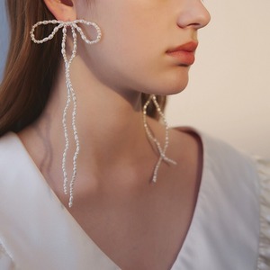 Pearl long ribbon pierce