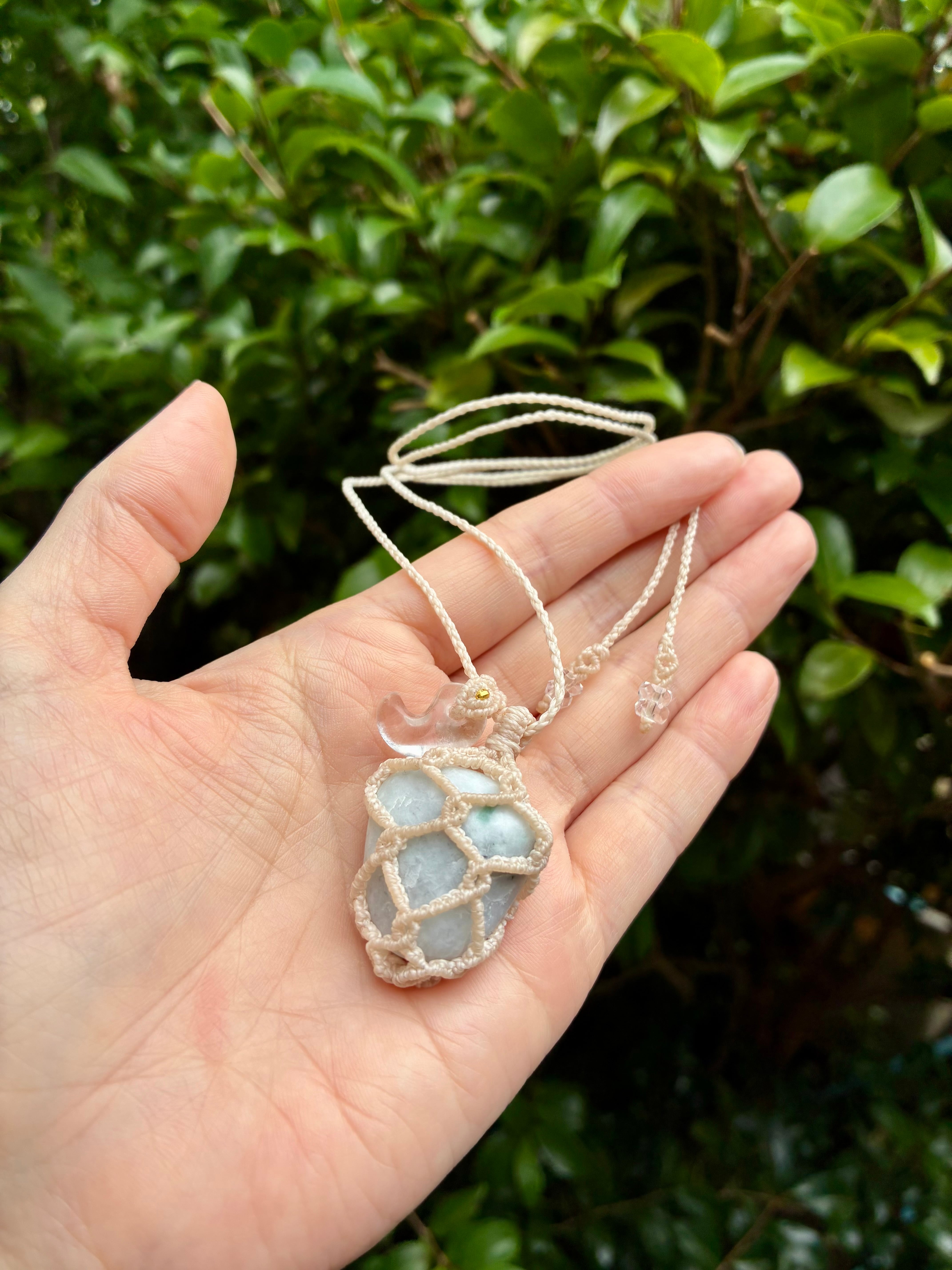 勾玉ネックレス | 勾玉（糸魚川翡翠）アクセサリーショップ Aquarian