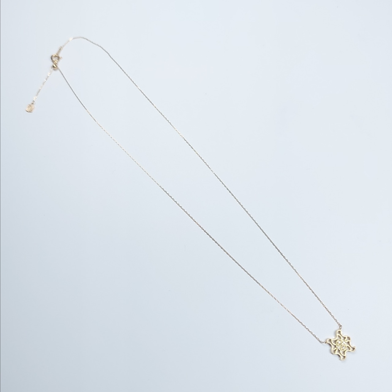 K18 Utopara Diamond Necklace