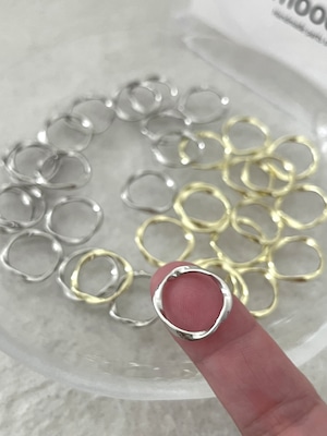 【8個】17mmツイストミニリングパーツチャームコネクター