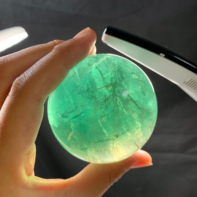 s131 大玉グリーンフローライトスフィア