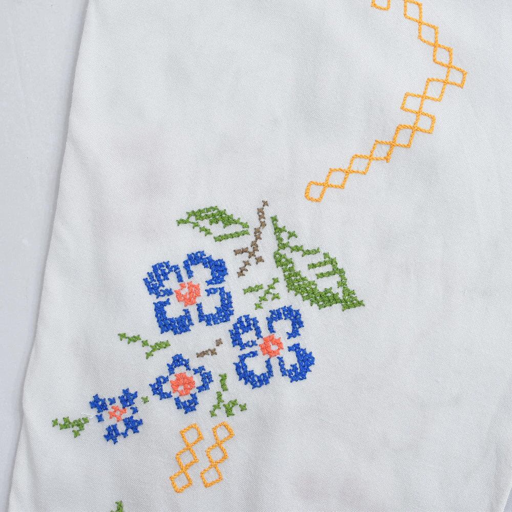 Remakeリメイク 再構築 パッチワーク&フラワー、フルーツ刺繍 デザイン