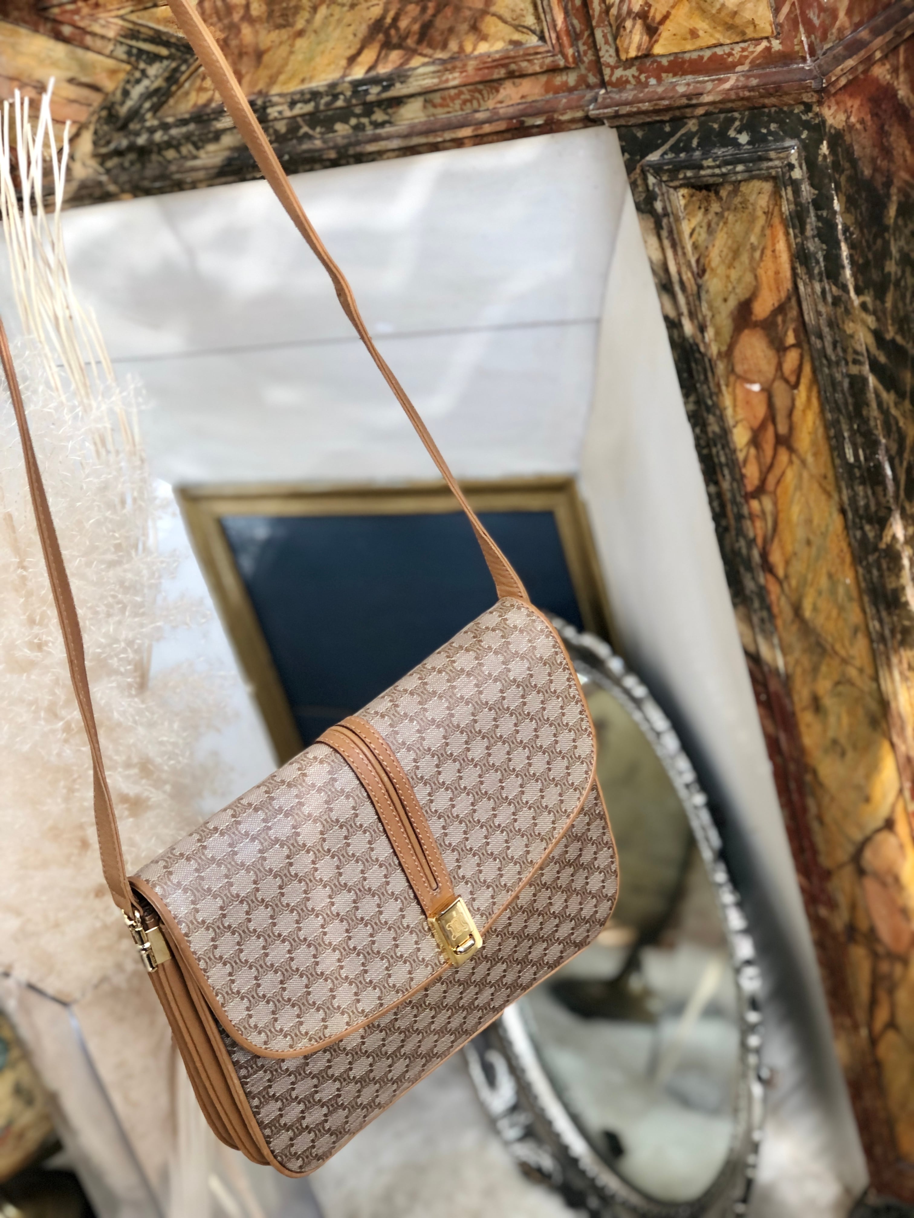 セリーヌ CELINE セリーヌ フロントライン ブラゾン クロスボディ ショルダー