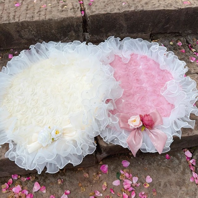 【海外ハンドメイド】ローズフリルのカフェマット　00164