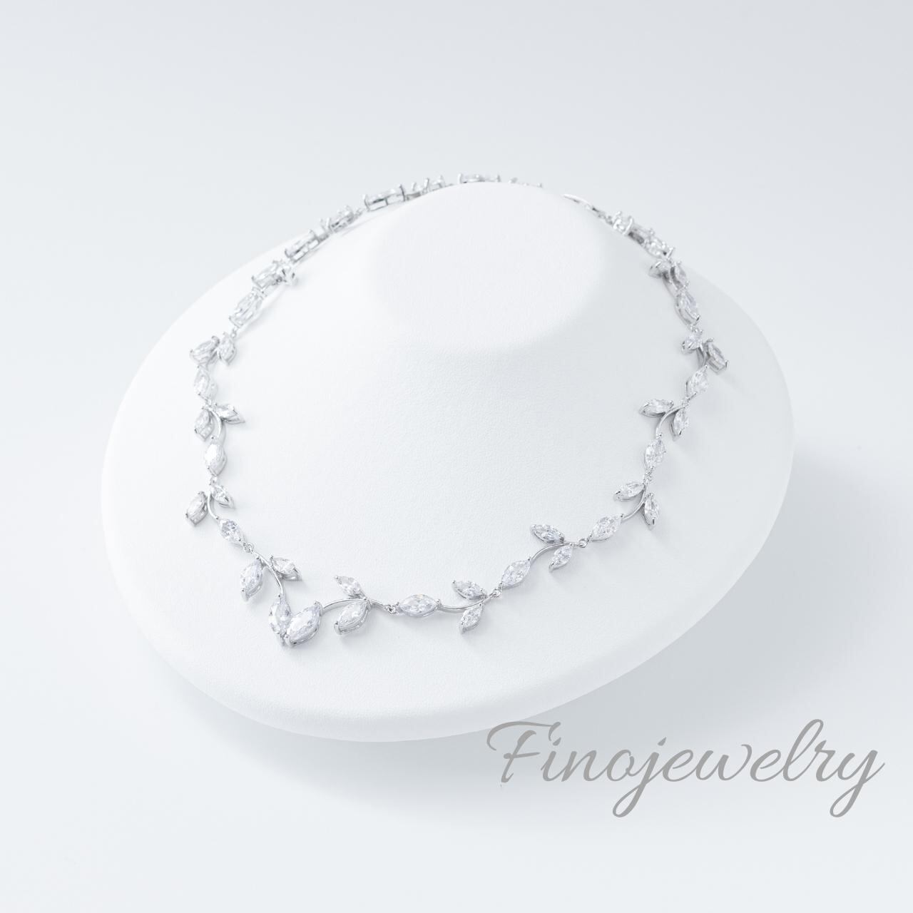P011N001 2点セット | ブライダルアクセサリー Finojewelry フィノ