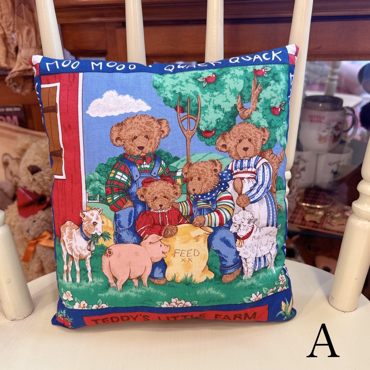 Teddy Bear Cushionの画像01