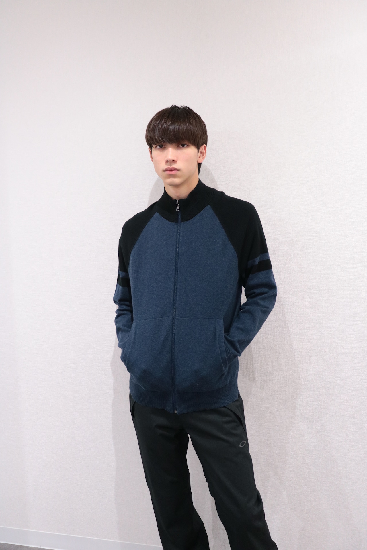 Banana Republic 2 tone full zip knit sweater