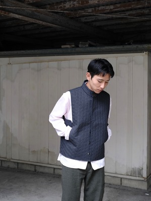 【RIKU UMEHARA】 ZABUTON QUIRTING VEST