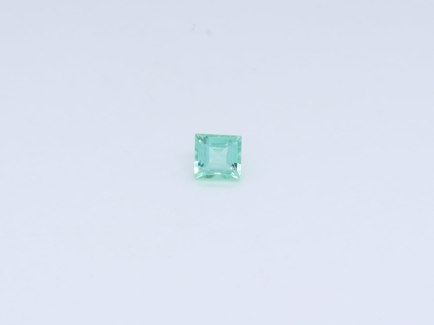 501066 ﾊﾞﾀｰﾘｬ産ﾊﾟﾗｲﾊﾞﾄﾙﾏﾘﾝ ﾙｰｽ 0.18ct | カピルのお店 デルミリオーレ