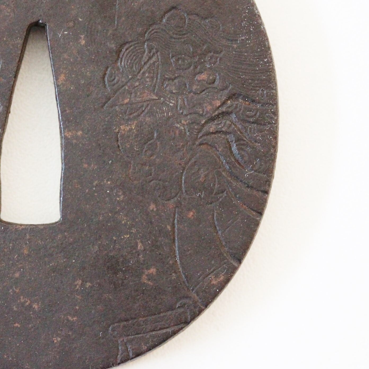 アンティーク 鬼の図の鉄地鍔 菊池序克 d7.6cm Antique Japanese Iron
