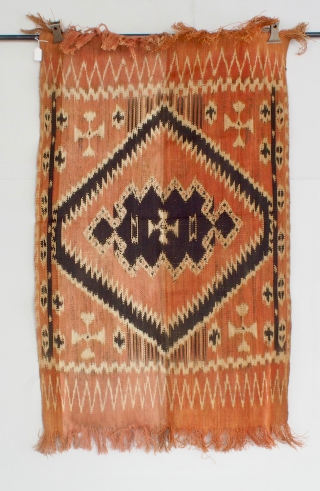 INDONESIA - TRAJA IKAT / HALF SIZE