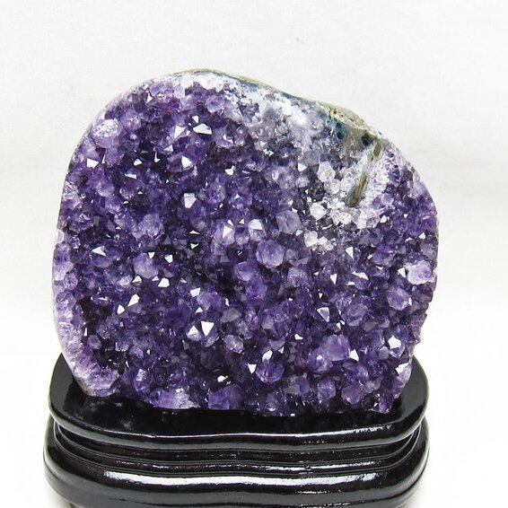 1.5Kg アメジスト クラスター ウルグアイ産 アメジスト 原石 amethyst 台座付属 一点物 182-8739