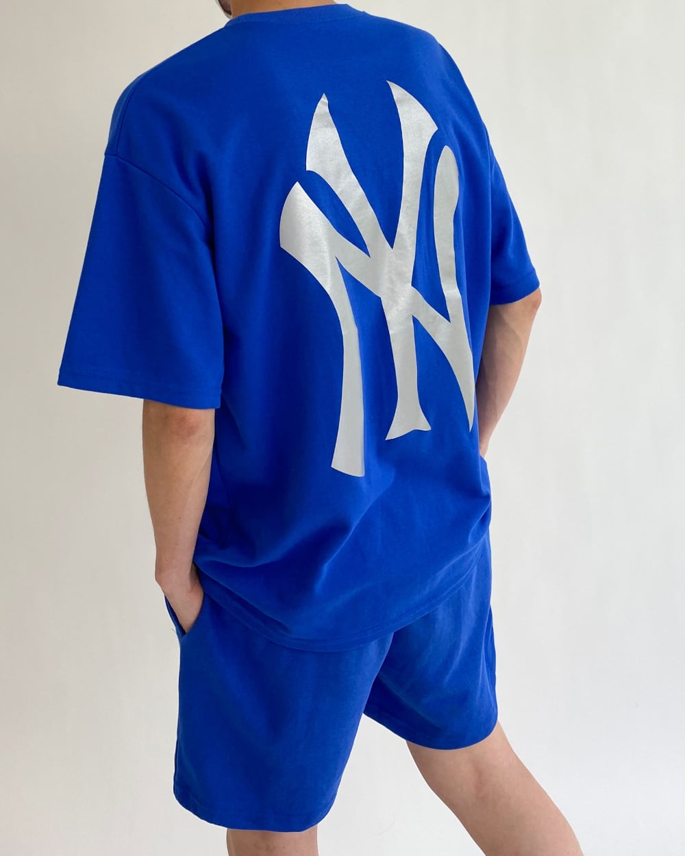 即納】NYロゴ セットアップ | ESSENCE