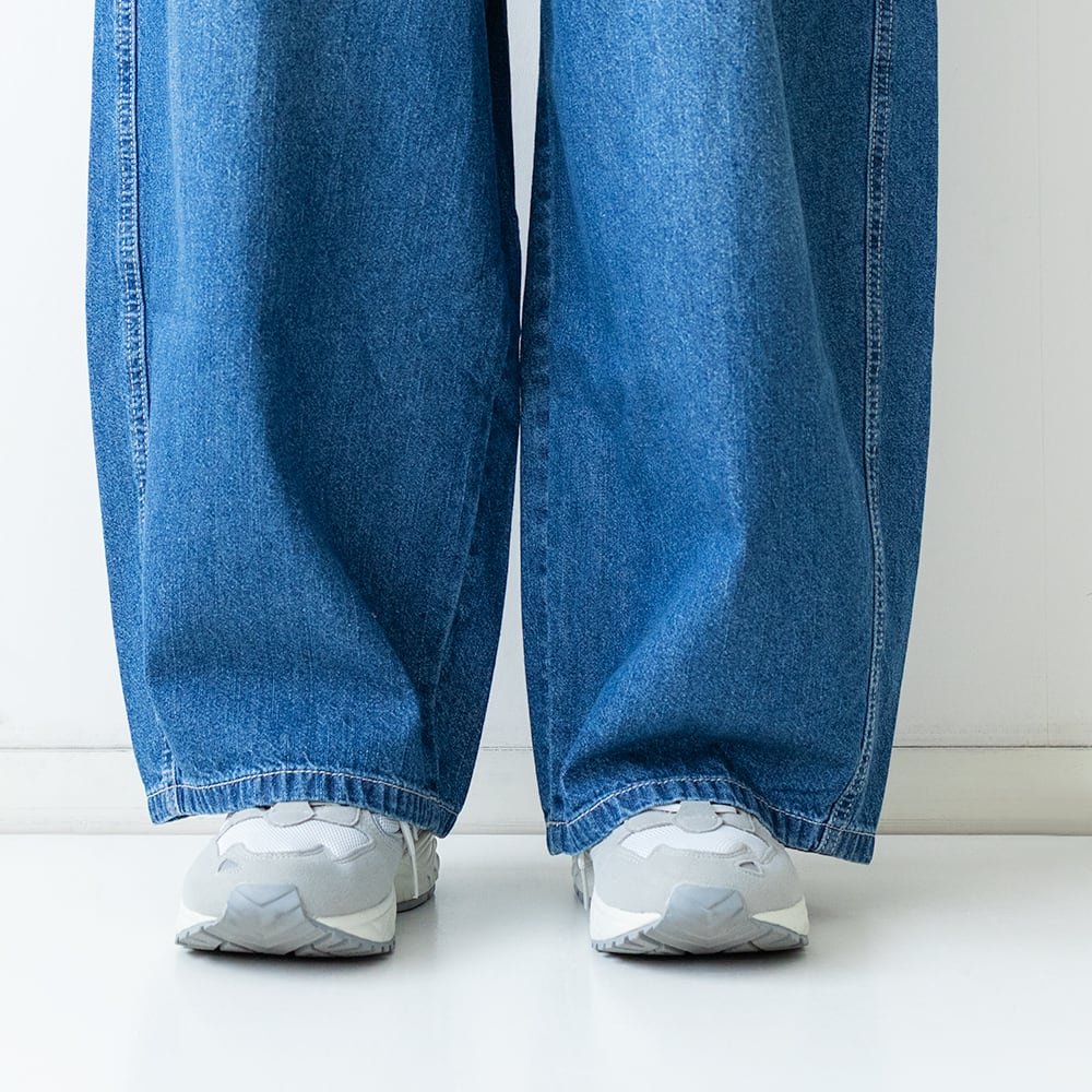 QTUME 8ozデニム ワイドバレルパンツ | LASQ store | ラスクストア