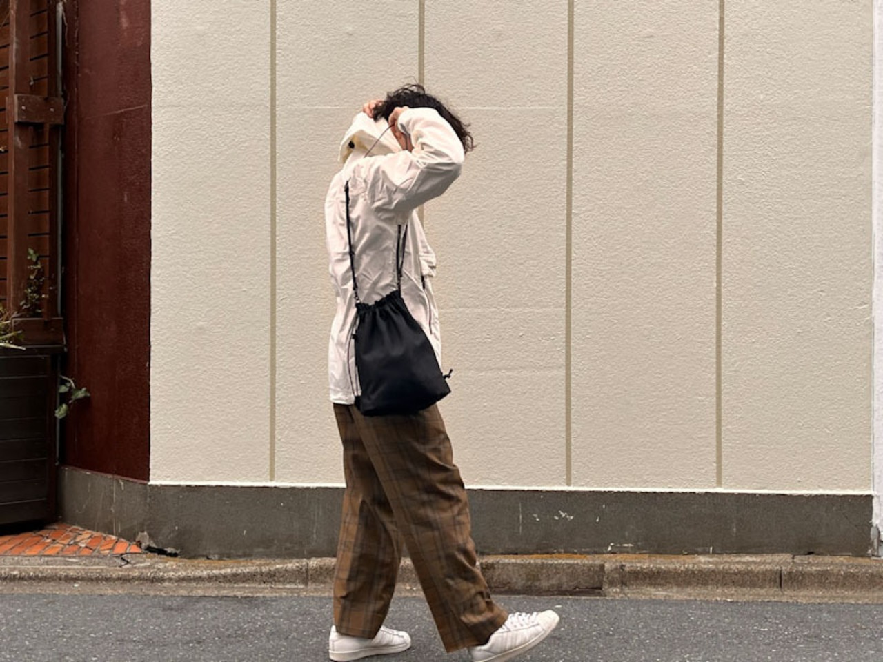 まぁまぁ無敵の撥水巾着バッグ・M