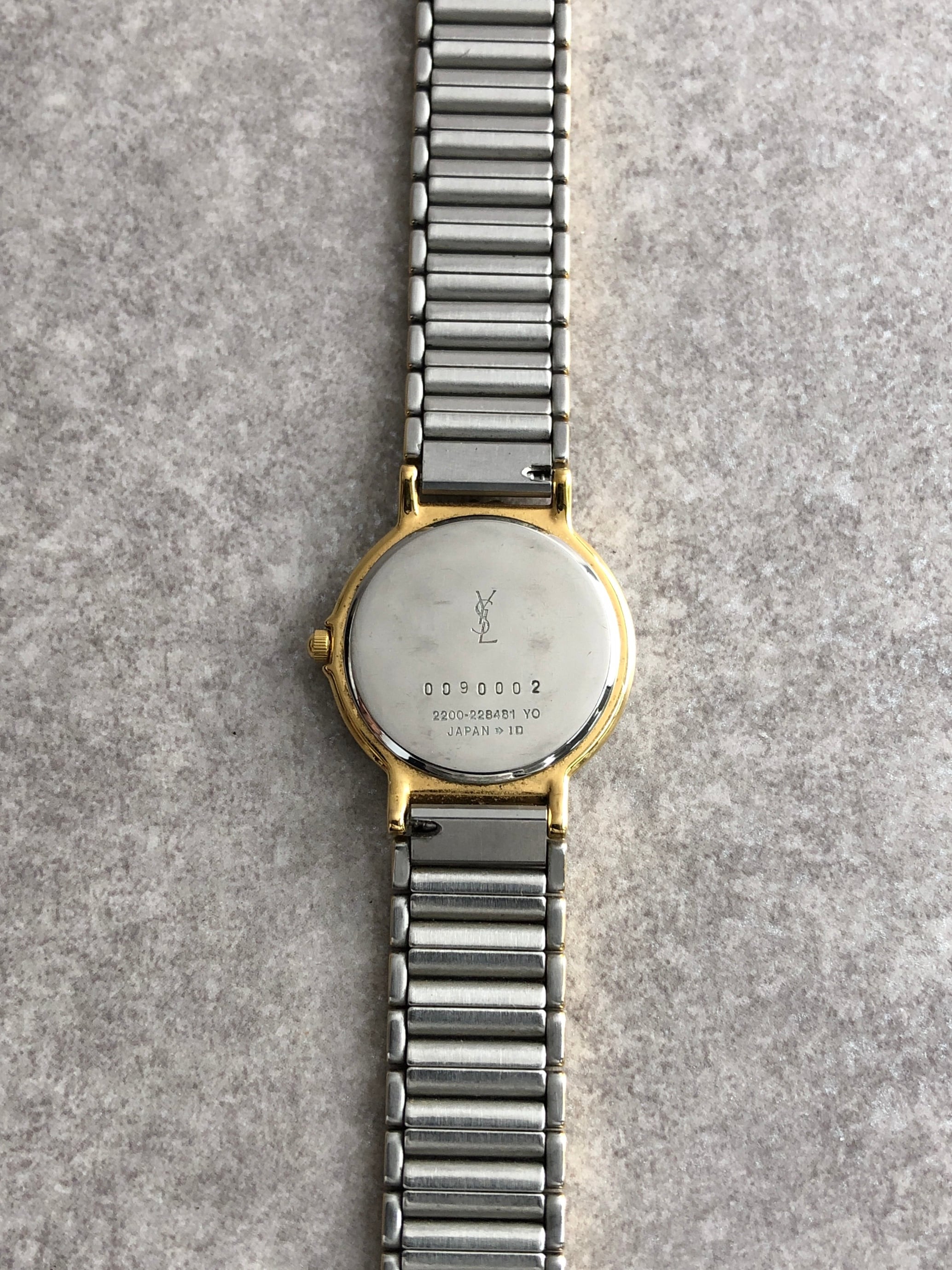 Yves Saint Laurent イヴ・サンローラン 腕時計 シルバー YSL